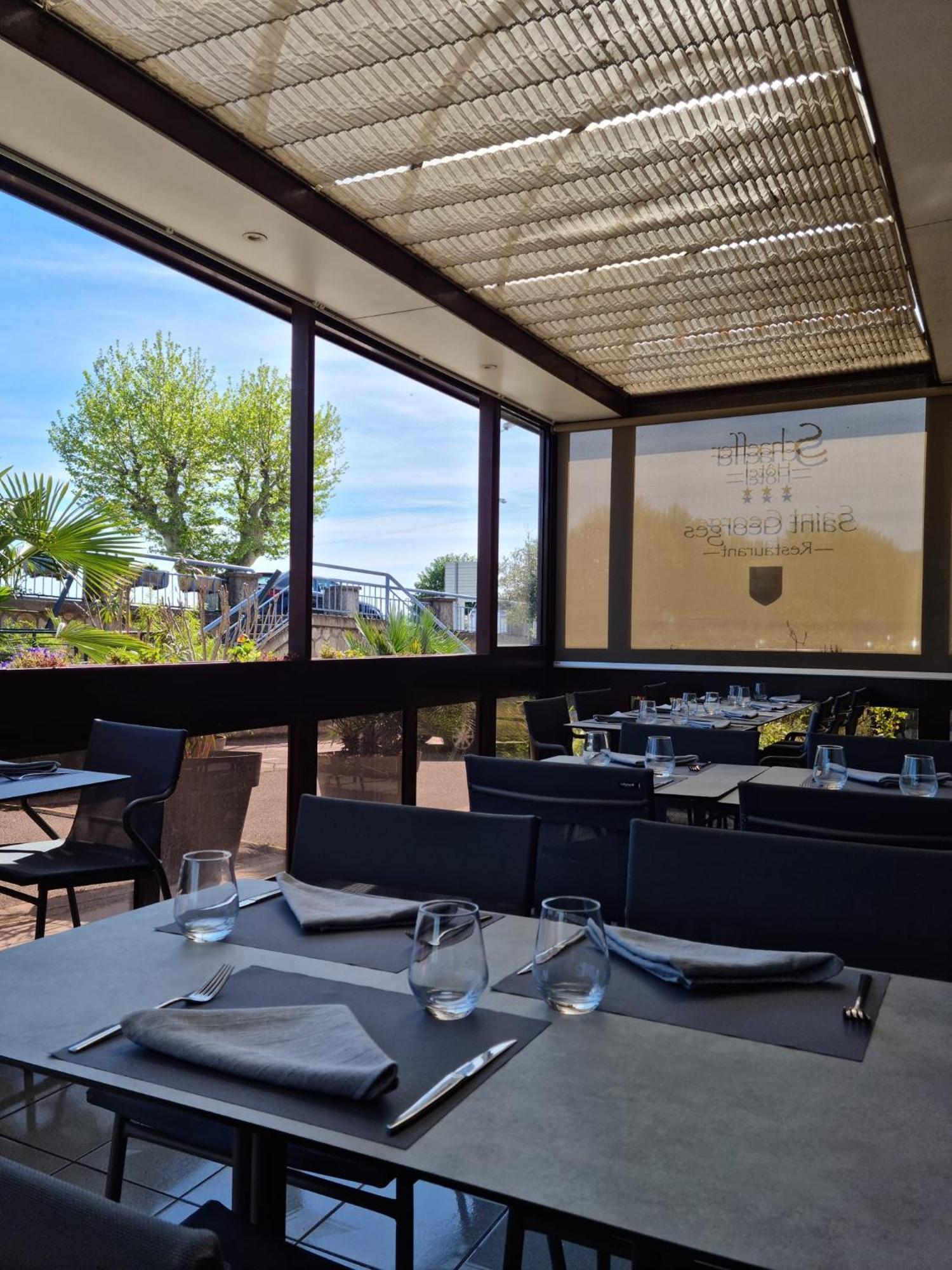 Logis Hotel Schaeffer- Restaurant Le Saint Georges Serrieres  Bagian luar foto